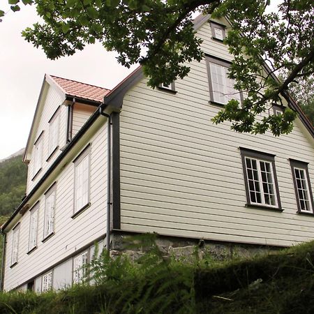 Florli 4444 Hostel Floyrli Экстерьер фото