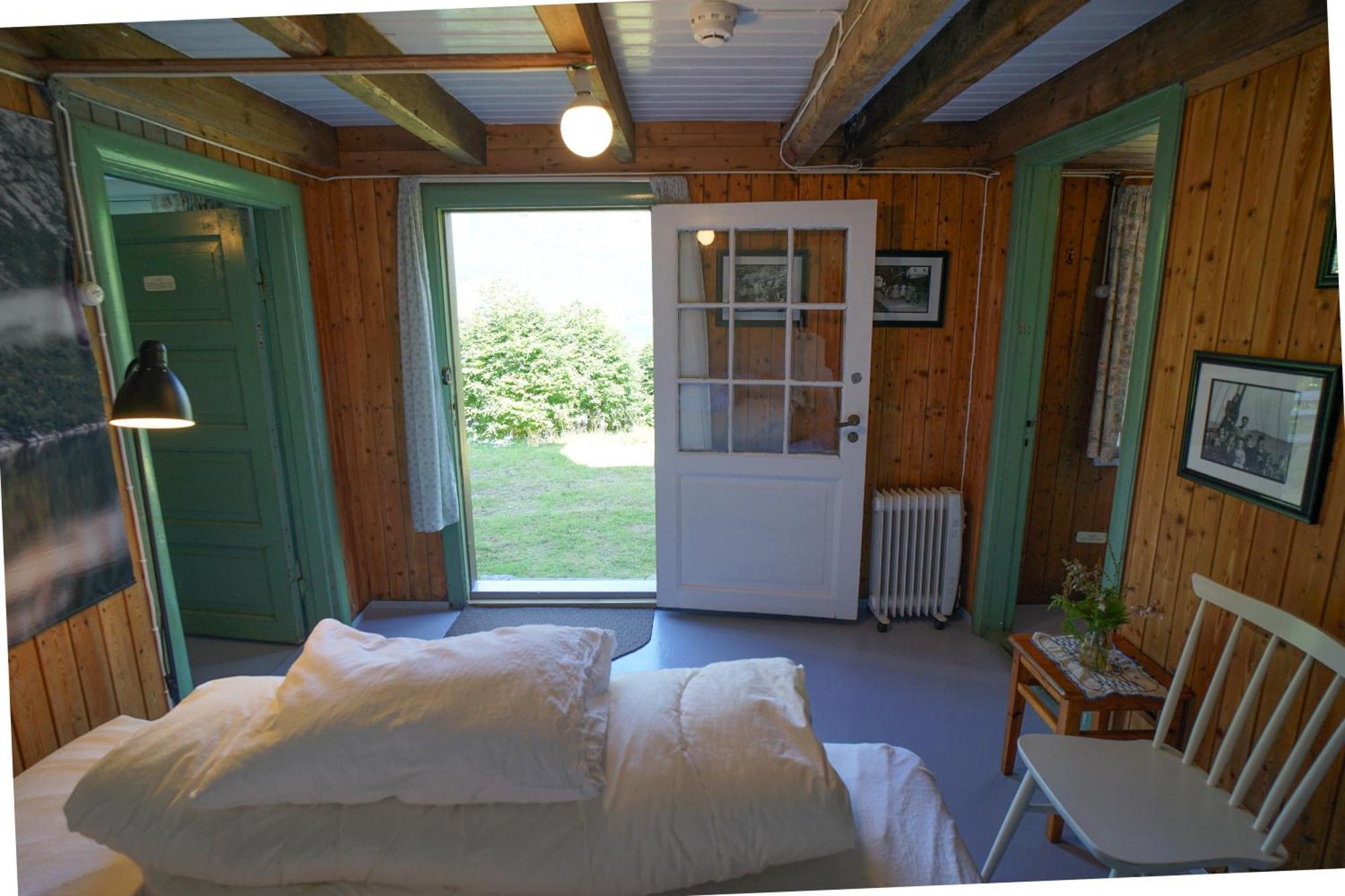 Florli 4444 Hostel Floyrli Экстерьер фото