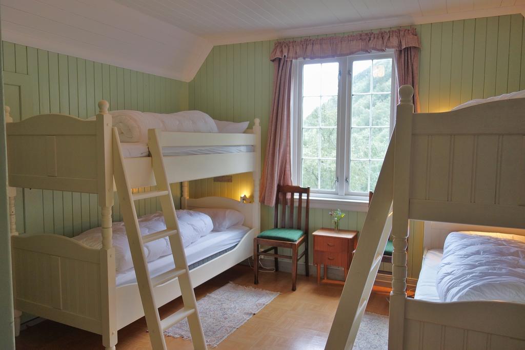 Florli 4444 Hostel Floyrli Экстерьер фото