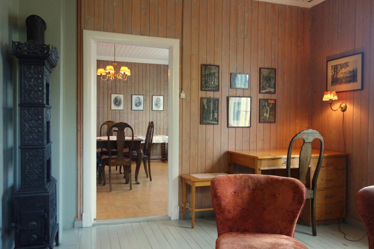 Florli 4444 Hostel Floyrli Экстерьер фото